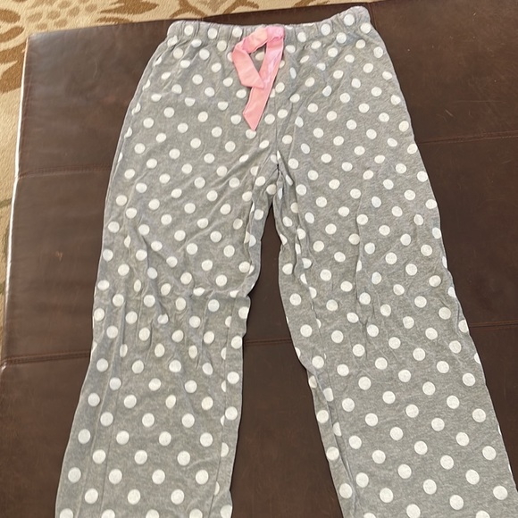 Kathy Ireland pajama set - Picture 2 of 8